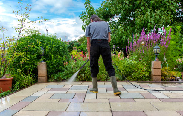 Best Sidewalk and Walkway Cleaning  in St James, NY